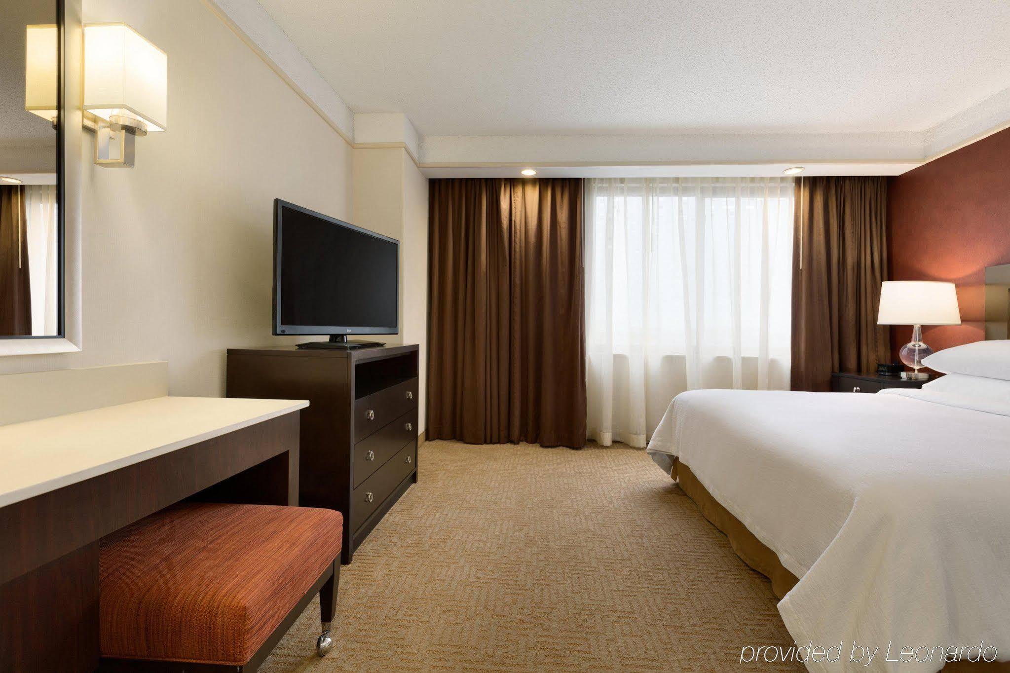 Embassy Suites By Hilton Chicago North Shore Дирфилд Экстерьер фото