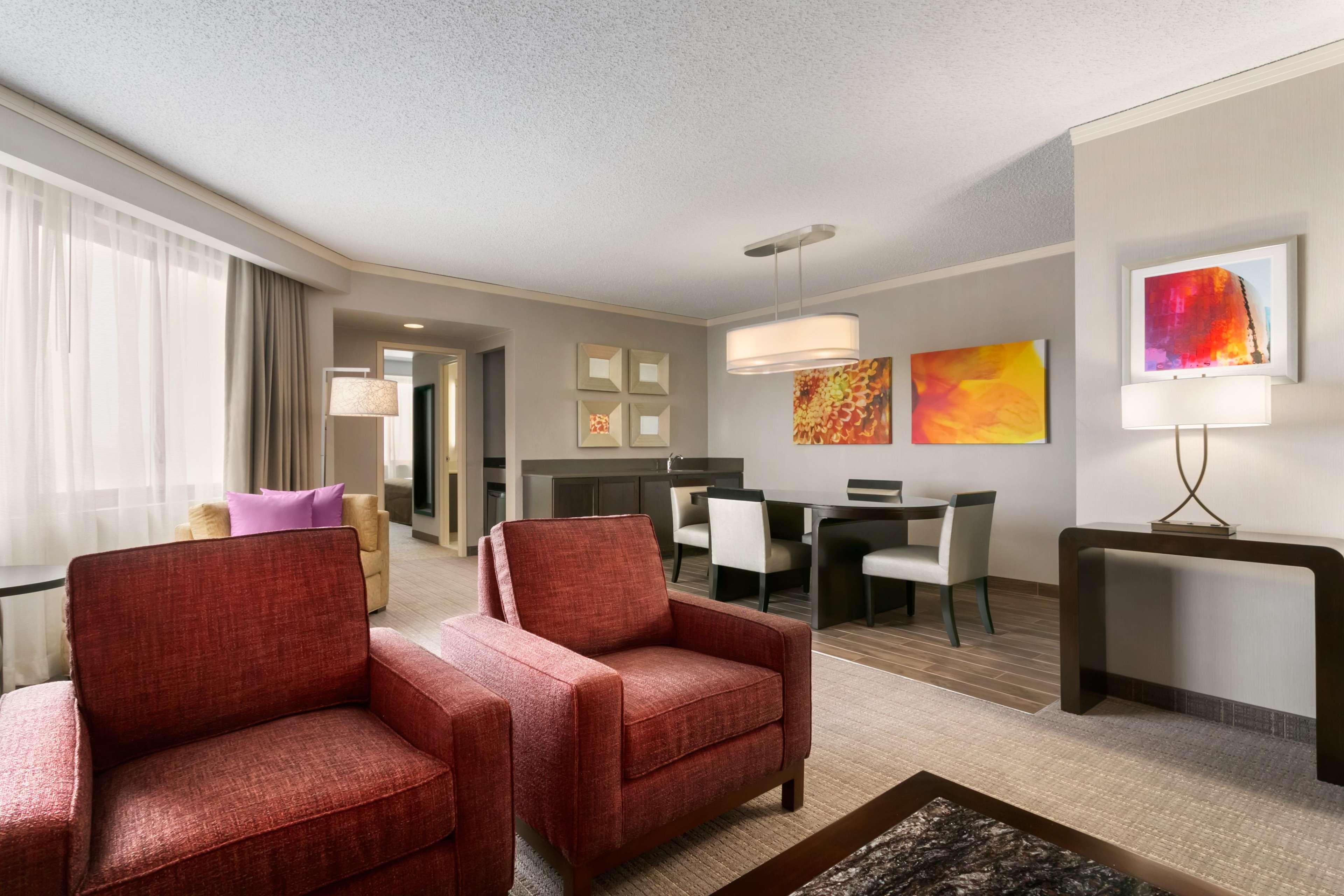 Embassy Suites By Hilton Chicago North Shore Дирфилд Экстерьер фото