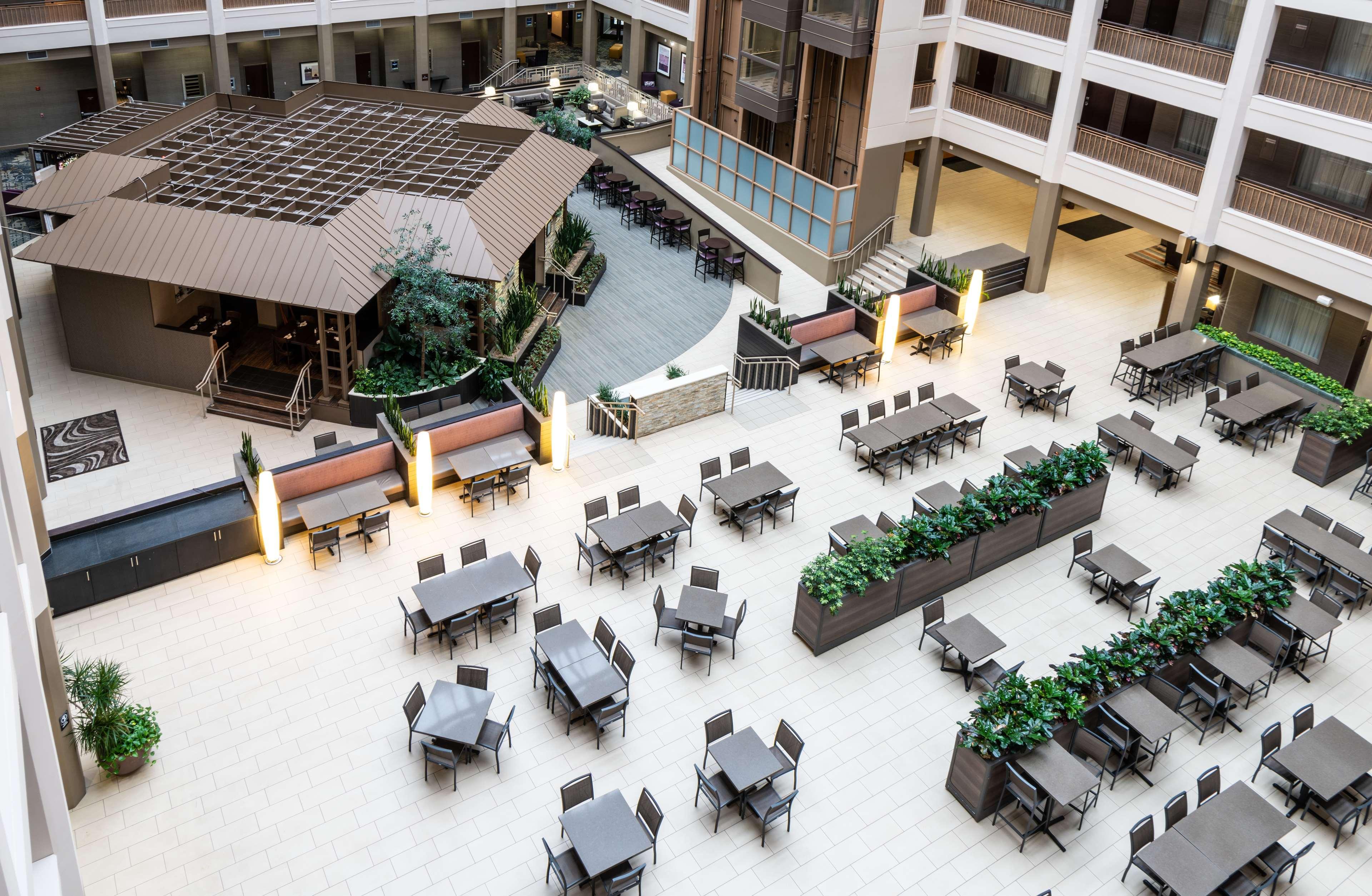 Embassy Suites By Hilton Chicago North Shore Дирфилд Экстерьер фото