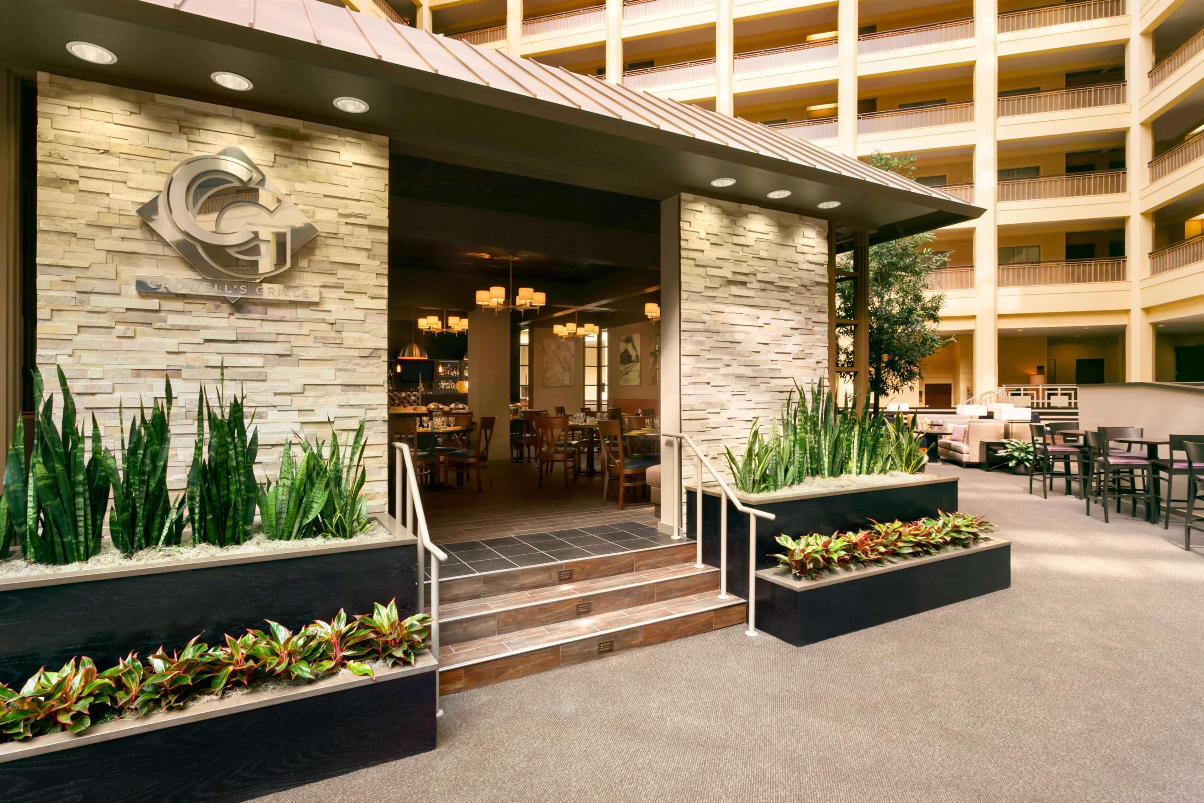 Embassy Suites By Hilton Chicago North Shore Дирфилд Экстерьер фото