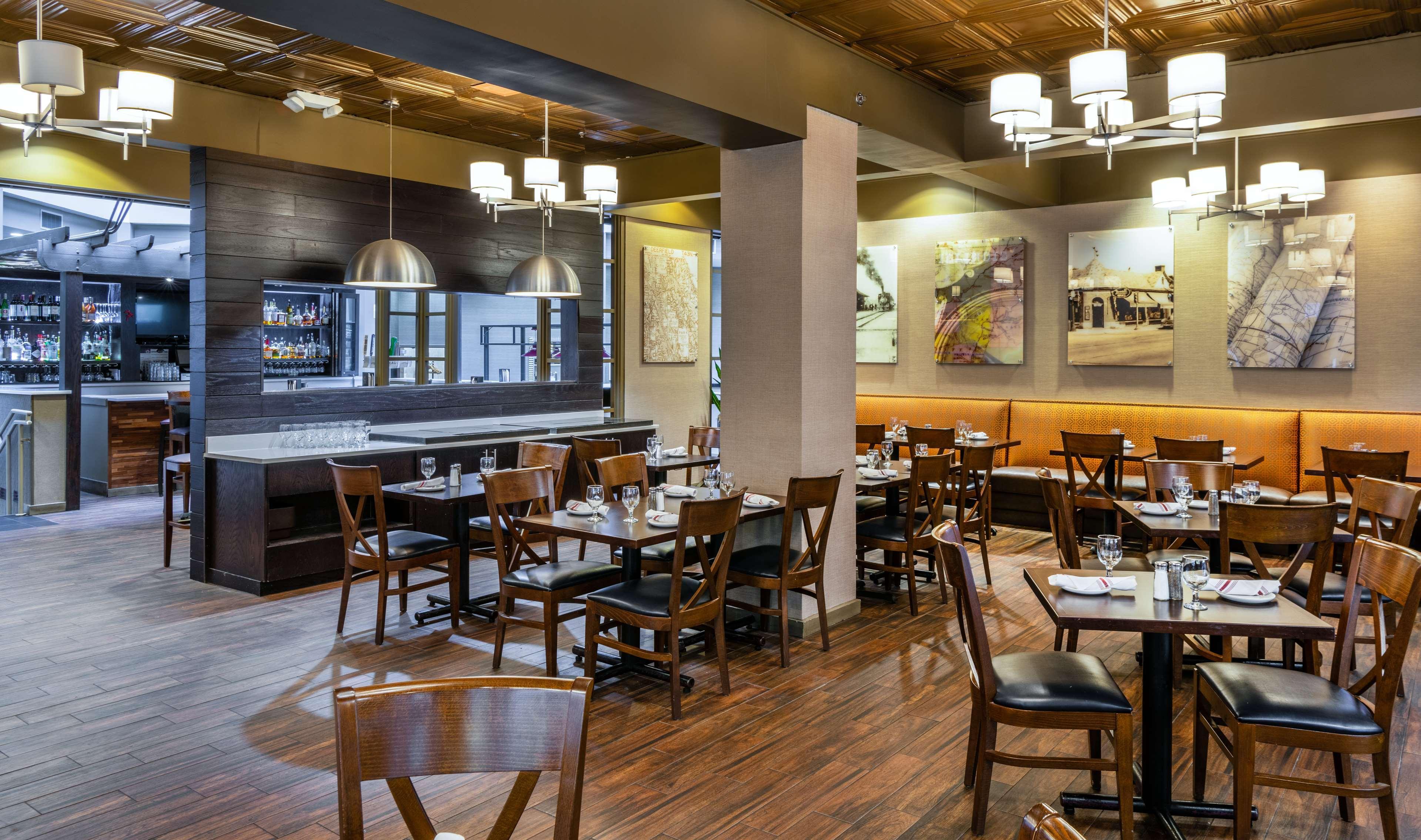 Embassy Suites By Hilton Chicago North Shore Дирфилд Экстерьер фото