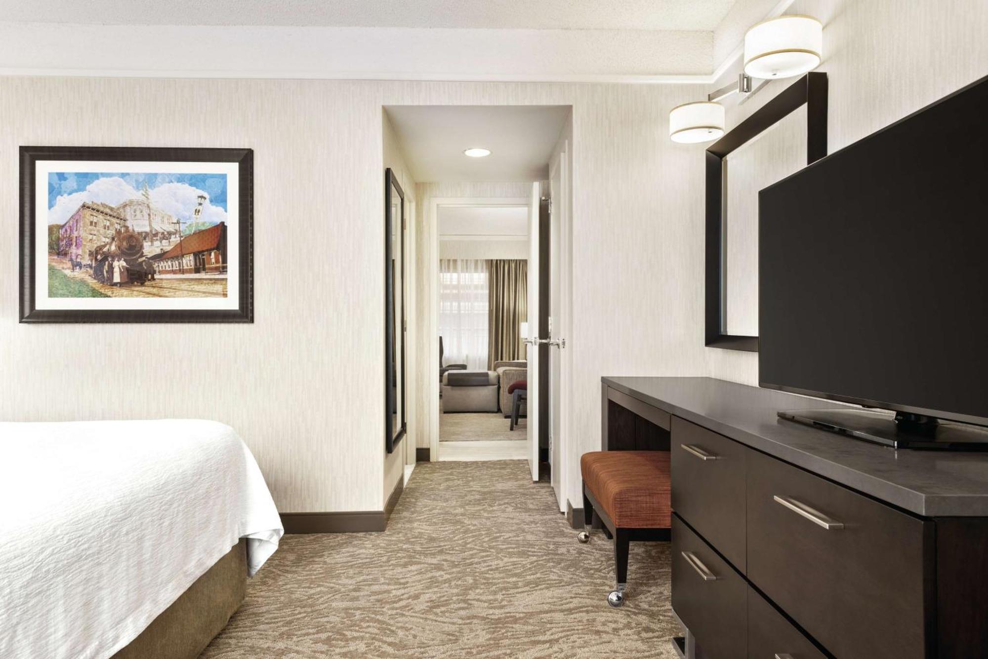 Embassy Suites By Hilton Chicago North Shore Дирфилд Экстерьер фото