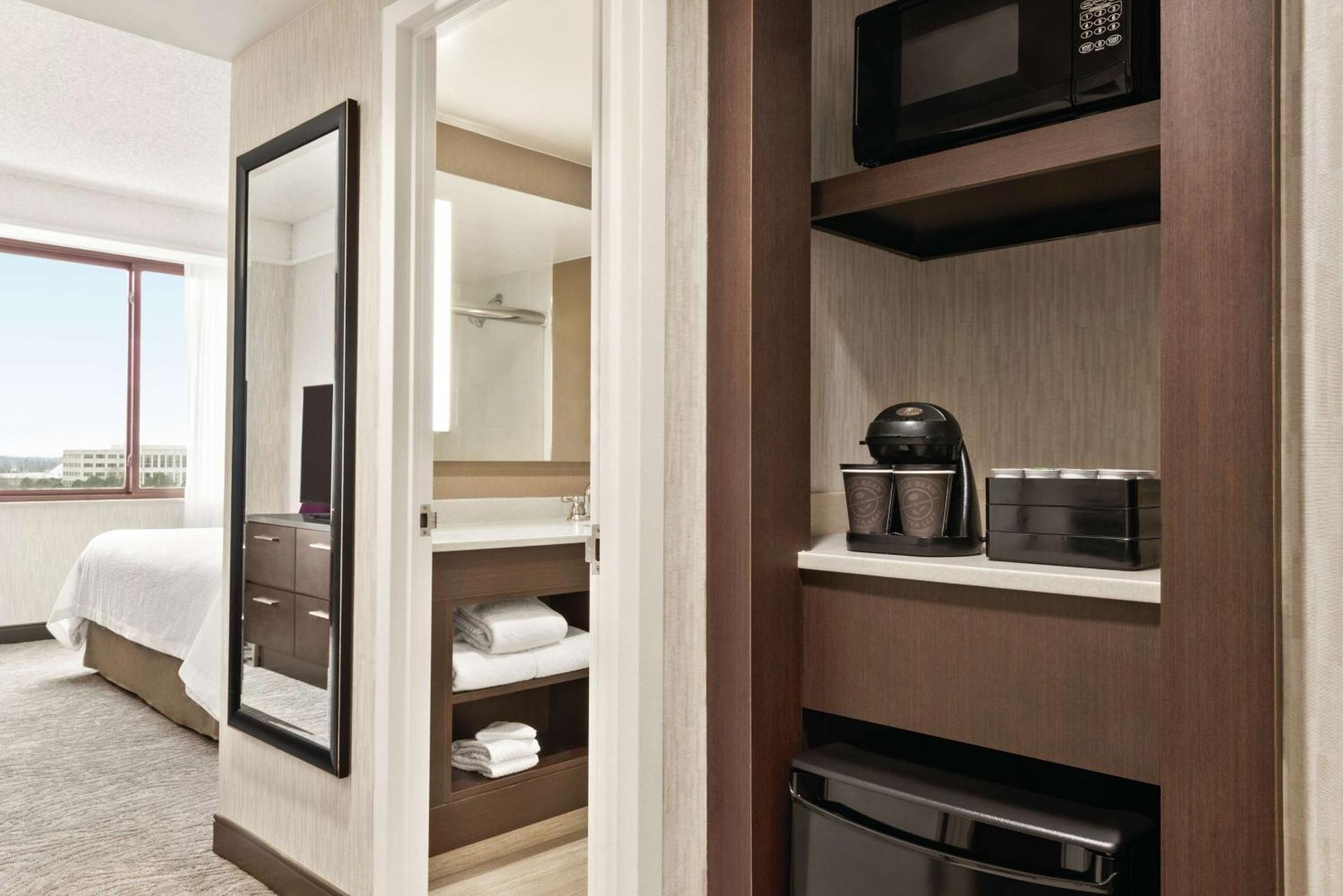 Embassy Suites By Hilton Chicago North Shore Дирфилд Экстерьер фото