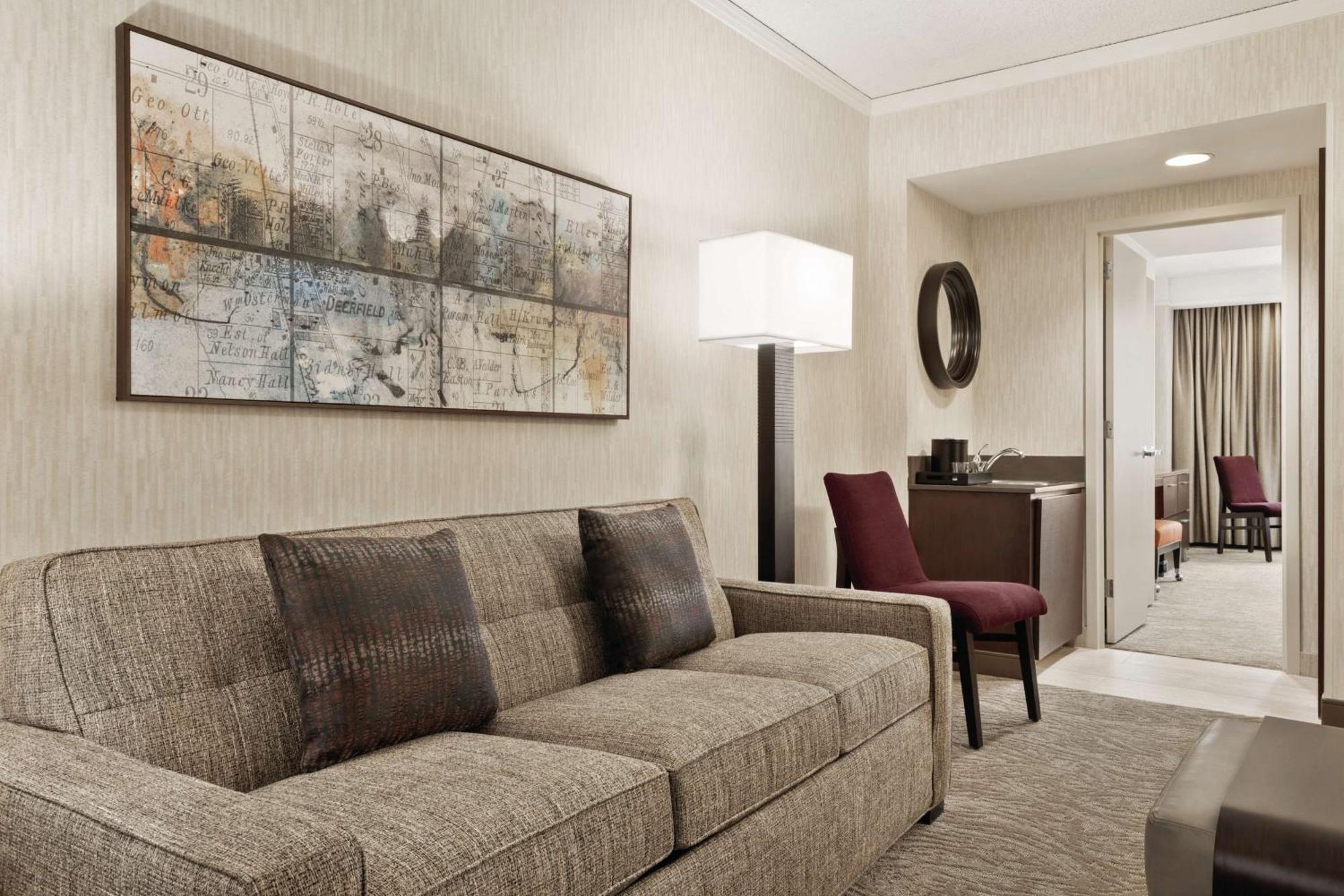 Embassy Suites By Hilton Chicago North Shore Дирфилд Экстерьер фото